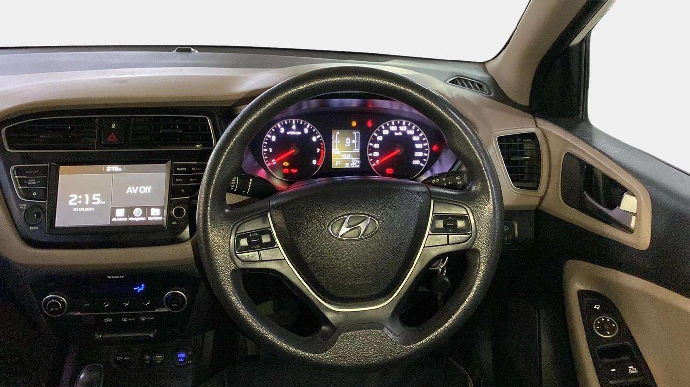 2018 Hyundai Elite i20 ASTA 1.2  CVT, Petrol, Automatic, 35,194 km, Steering Wheel Close Up
