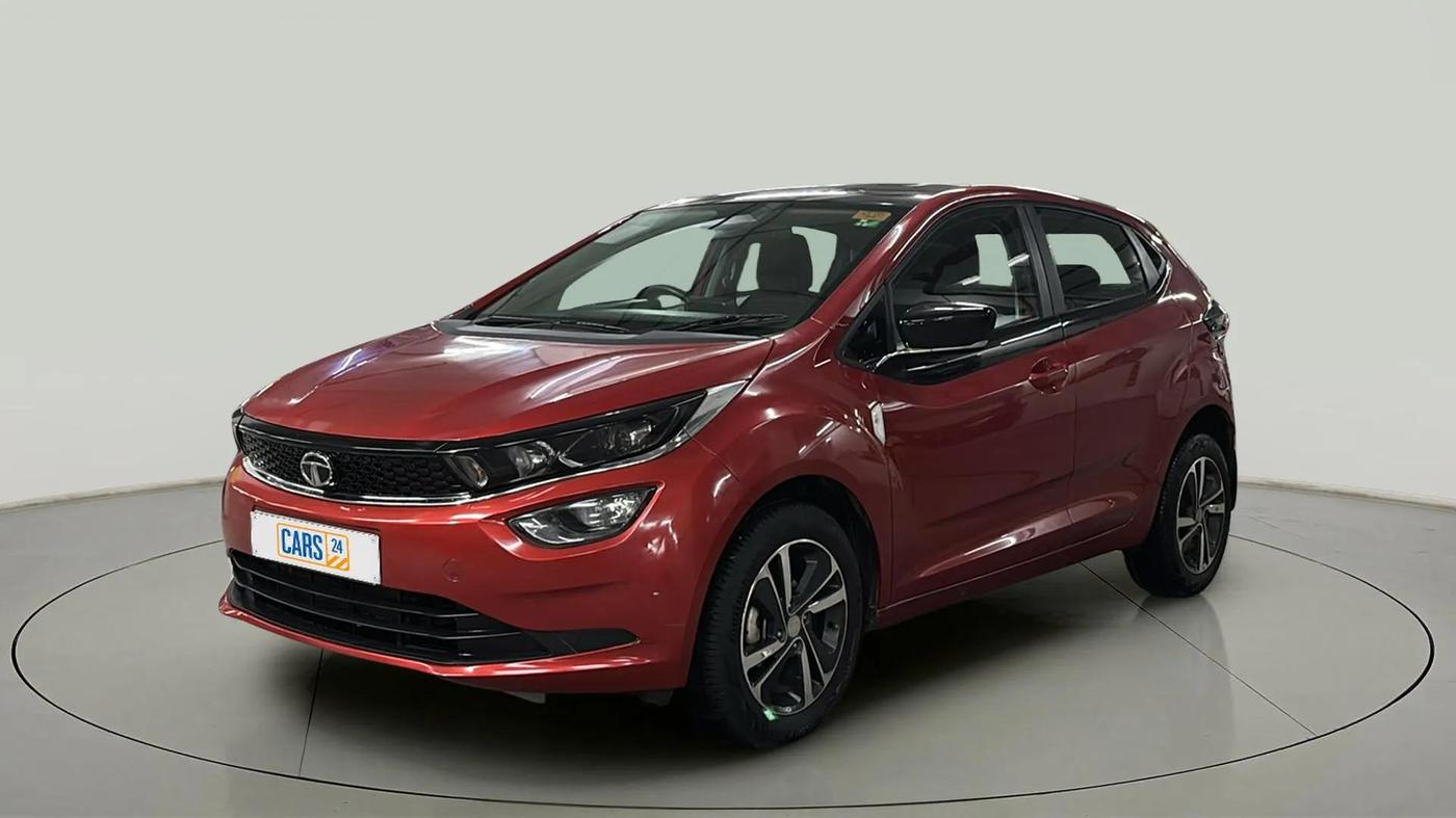 2023 Tata ALTROZ  XZ PLUS (S) , Diesel, Manual, 29,116 km, Left Front Diagonal