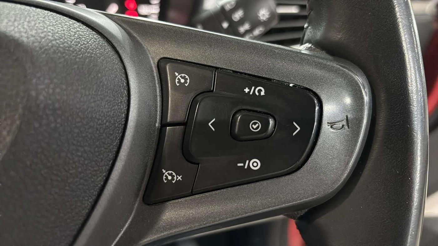 2023 Tata ALTROZ  XZ PLUS (S) , Diesel, Manual, 29,116 km, Adaptive Cruise Control