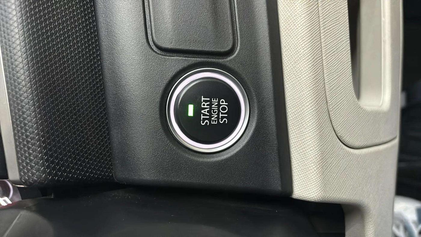 2023 Tata ALTROZ  XZ PLUS (S) , Diesel, Manual, 29,116 km, Keyless Start/ Stop Button