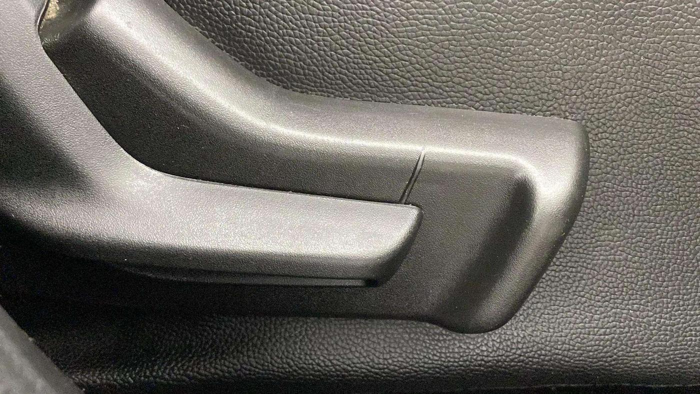 2022 Maruti Swift LXI, Petrol, Manual, 28,703 km, Driver Side Adjustment Panel