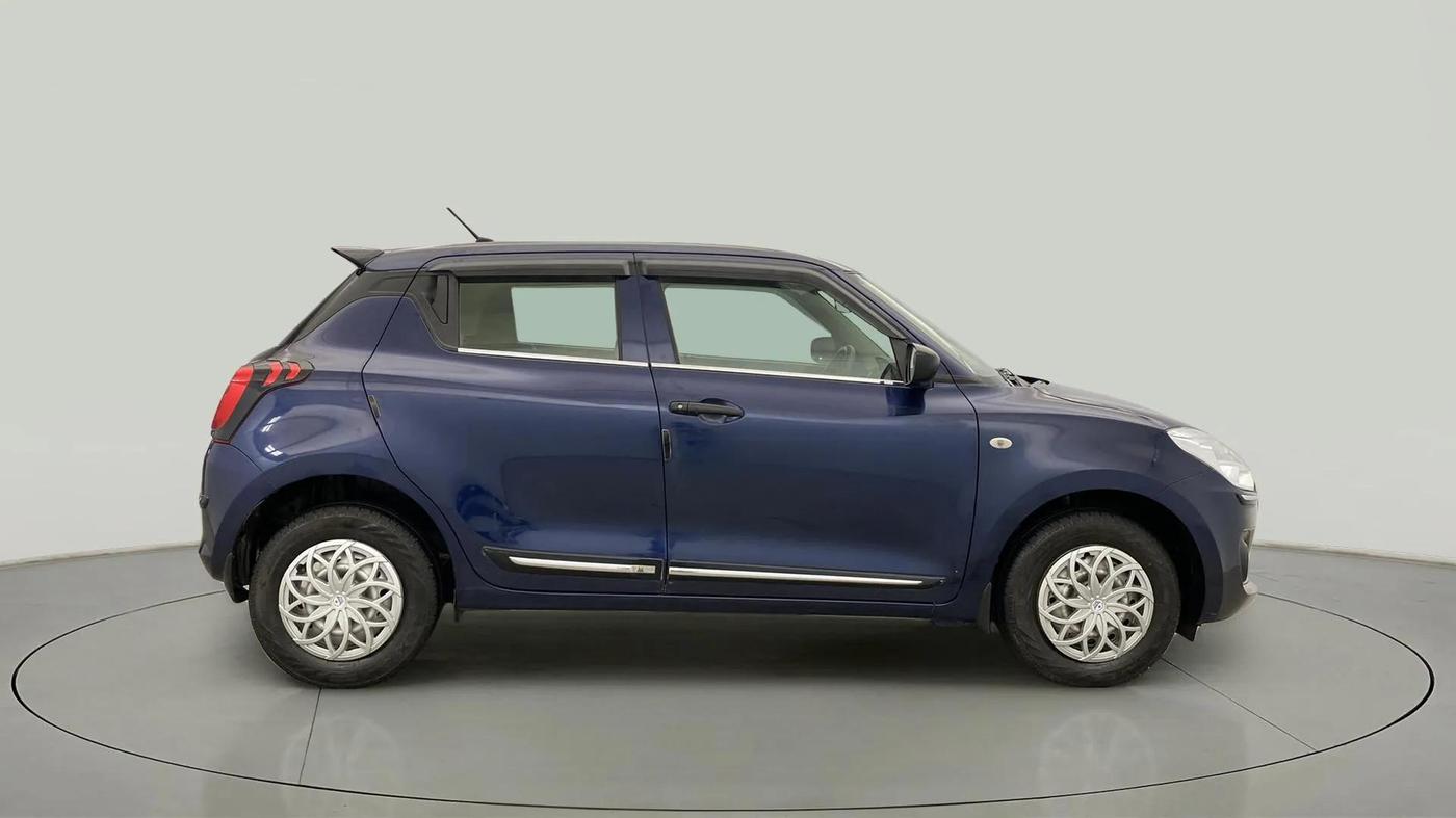 2022 Maruti Swift LXI, Petrol, Manual, 28,703 km, Right Side View