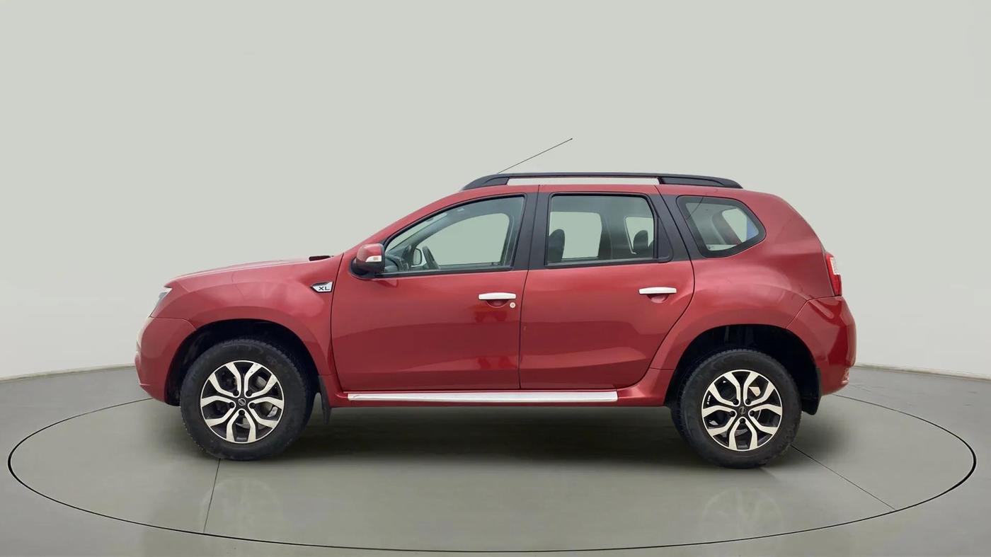 2018 Nissan Terrano  XL D Plus, Diesel, Manual, 38,640 km, Left Side