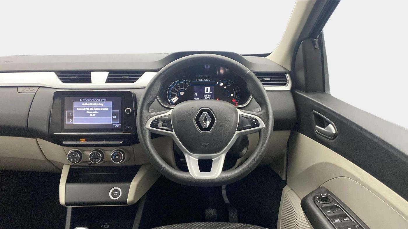 2022 Renault TRIBER RXZ AMT, Petrol, Automatic, 13,524 km, Steering Wheel Close Up