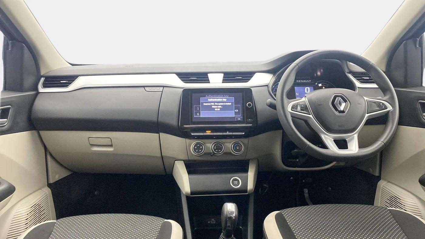 2022 Renault TRIBER RXZ AMT, Petrol, Automatic, 13,524 km, Dashboard