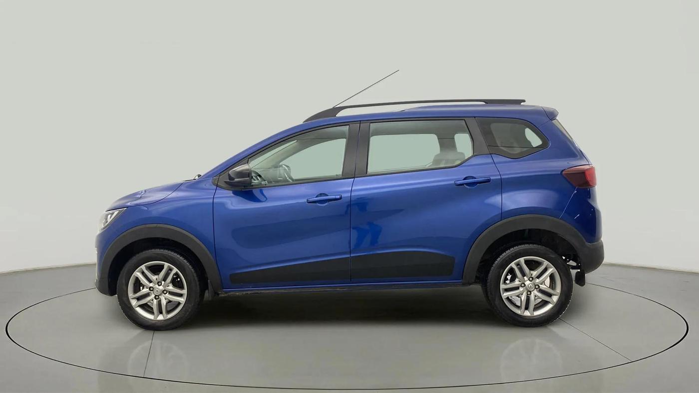 2022 Renault TRIBER RXZ AMT, Petrol, Automatic, 13,524 km, Left Side