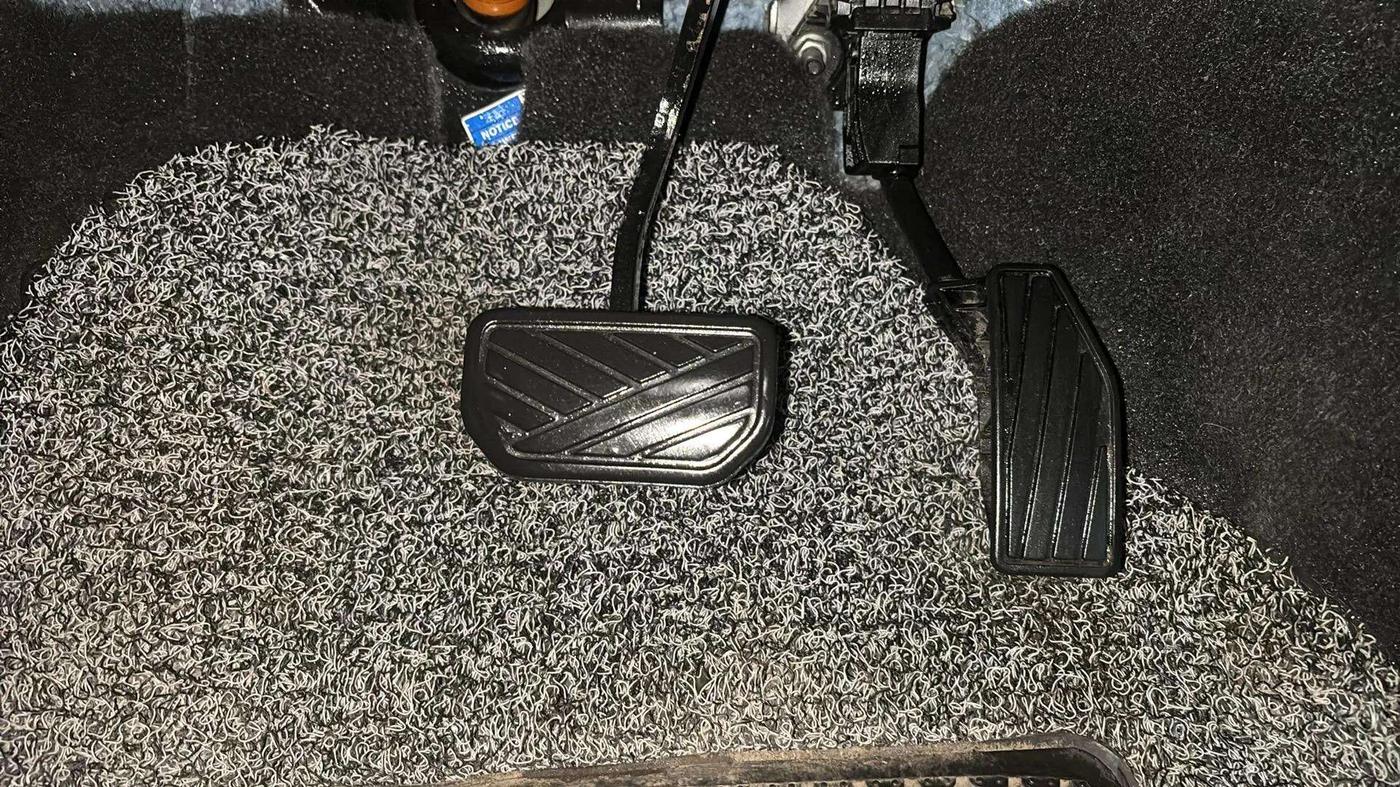2017 Maruti Baleno DELTA CVT PETROL 1.2, Petrol, Automatic, 52,314 km, Pedals
