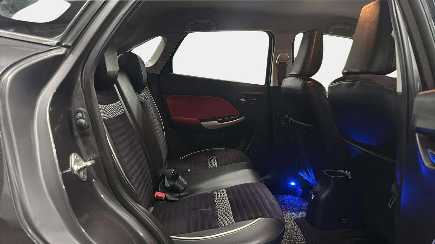 2017 Maruti Baleno DELTA CVT PETROL 1.2, Petrol, Automatic, 52,314 km, Right Side Rear Door Cabin