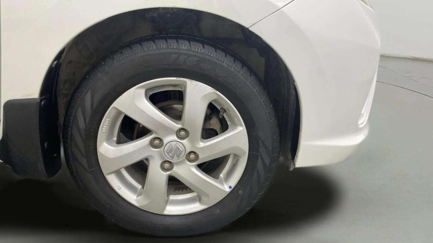 2021 Maruti Celerio ZXI (O), Petrol, Manual, 31,224 km, Right Front Wheel