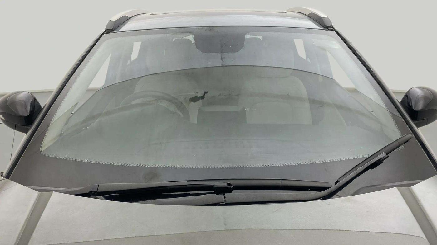 2023 Tata NEXON XZ PLUS LUXURY SUNROOF PETROL, Petrol, Manual, 26,848 km, Front Windshield