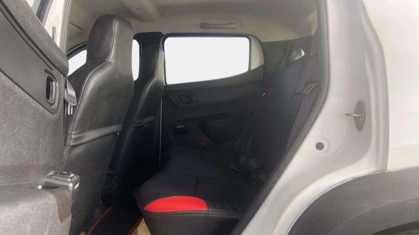 2020 Renault Kwid RXT 0.8, Petrol, Manual, 16,469 km, Right Side Rear Door Cabin