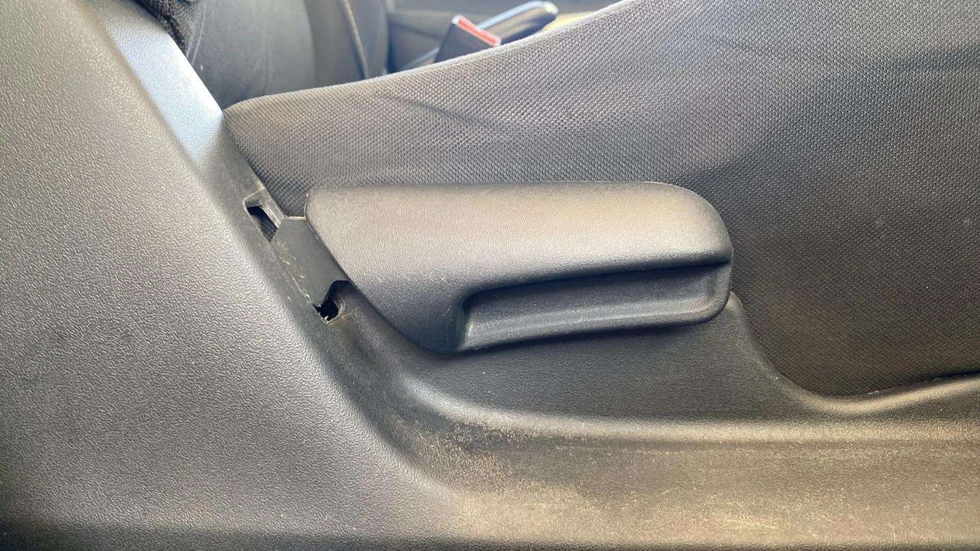 2019 Maruti S Cross DELTA 1.3, Diesel, Manual, 82,431 km, Driver Side Adjustment Panel