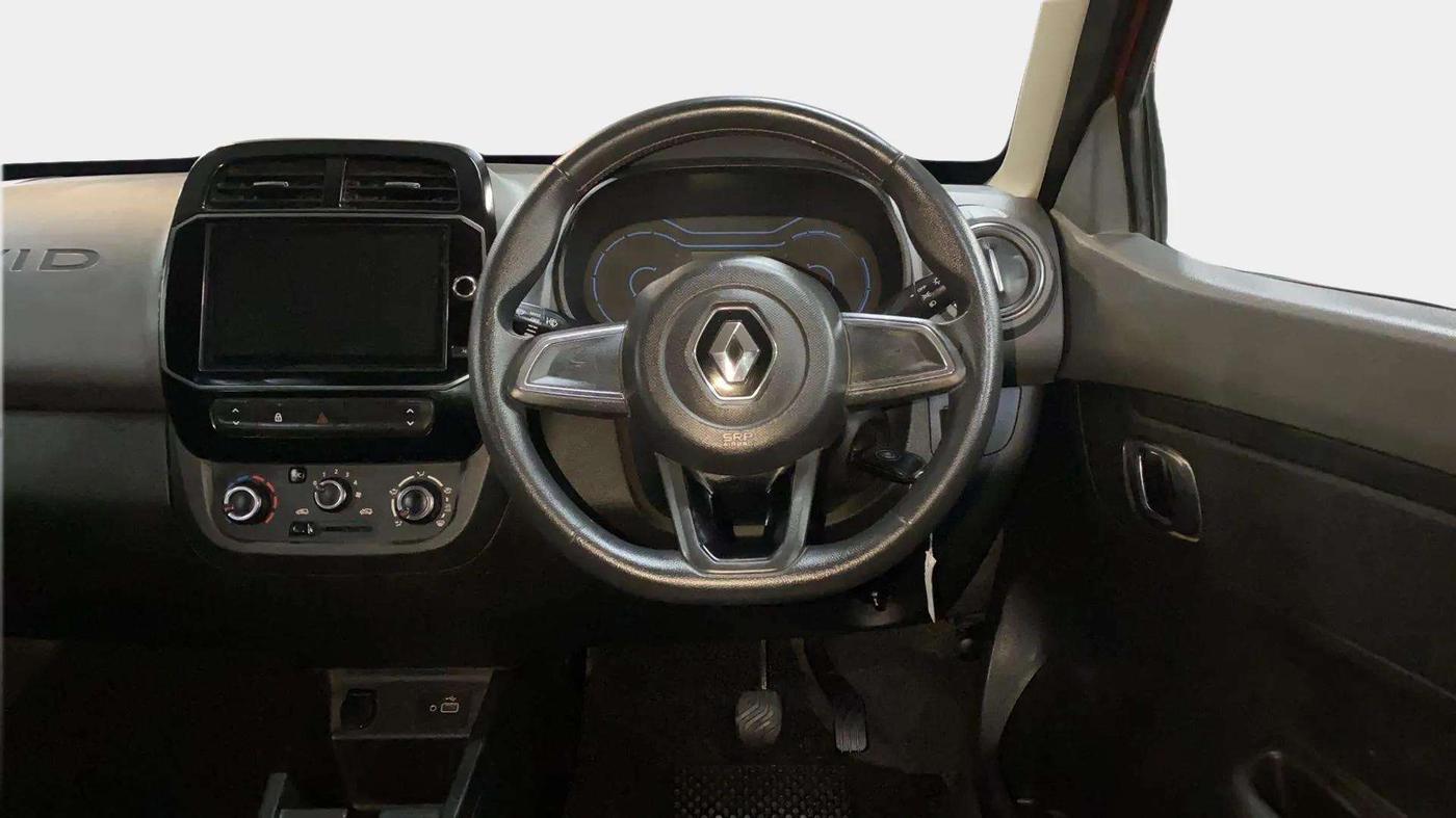 2019 Renault Kwid RXT 1.0 AMT (O), Petrol, Automatic, 18,486 km, Steering Wheel Close Up