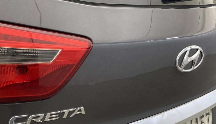 2016 Hyundai Creta SX PLUS 1.6 PETROL, Petrol, Manual, 74,111 km, Dicky (Boot door) - Minor scratches
