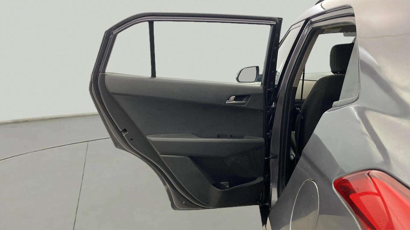 2016 Hyundai Creta SX PLUS 1.6 PETROL, Petrol, Manual, 74,159 km, LHS Rear Door