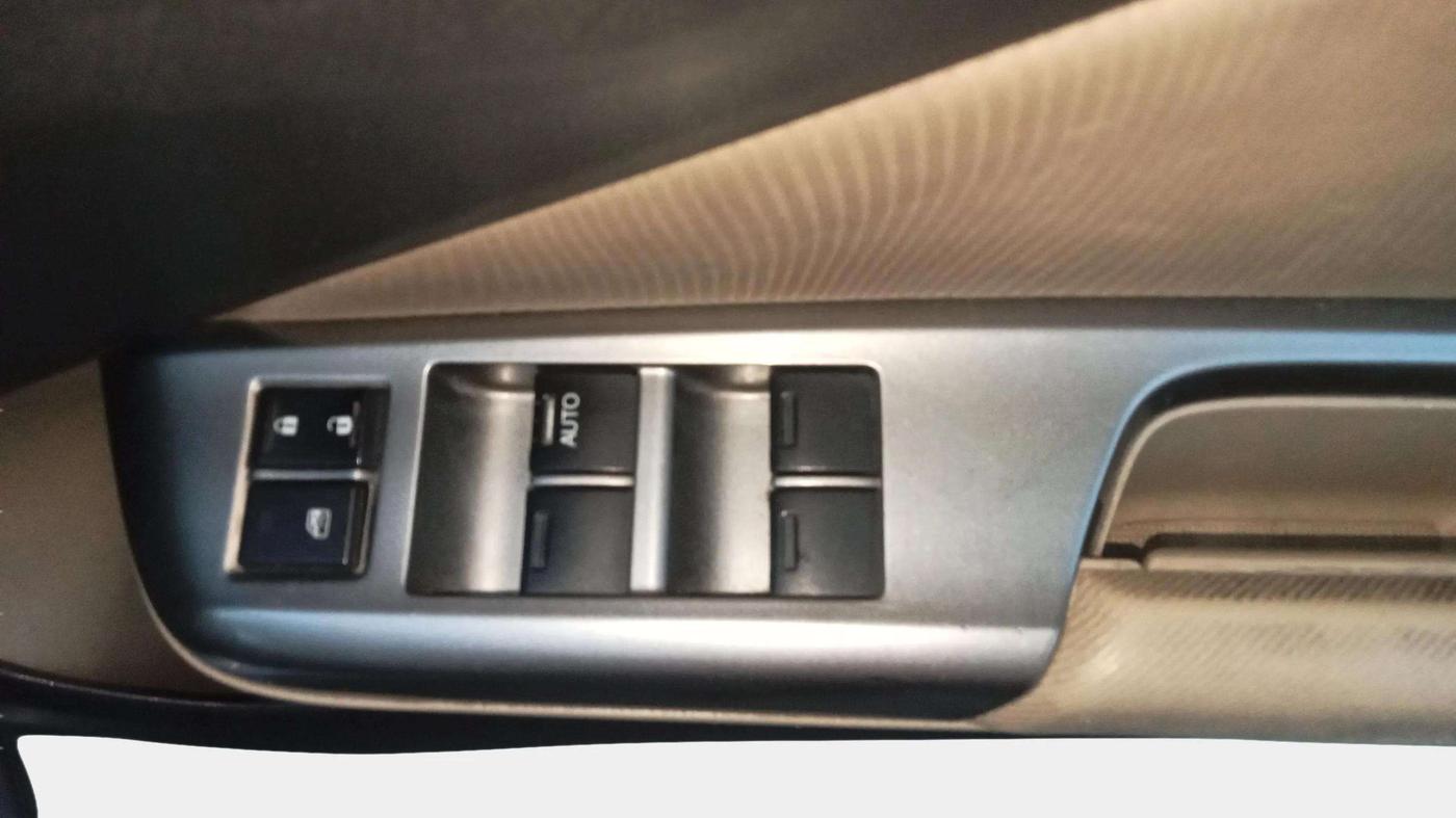 2016 Honda City 1.5L I-DTEC V, Diesel, Manual, 60,946 km, Driver Side Door Panels Control