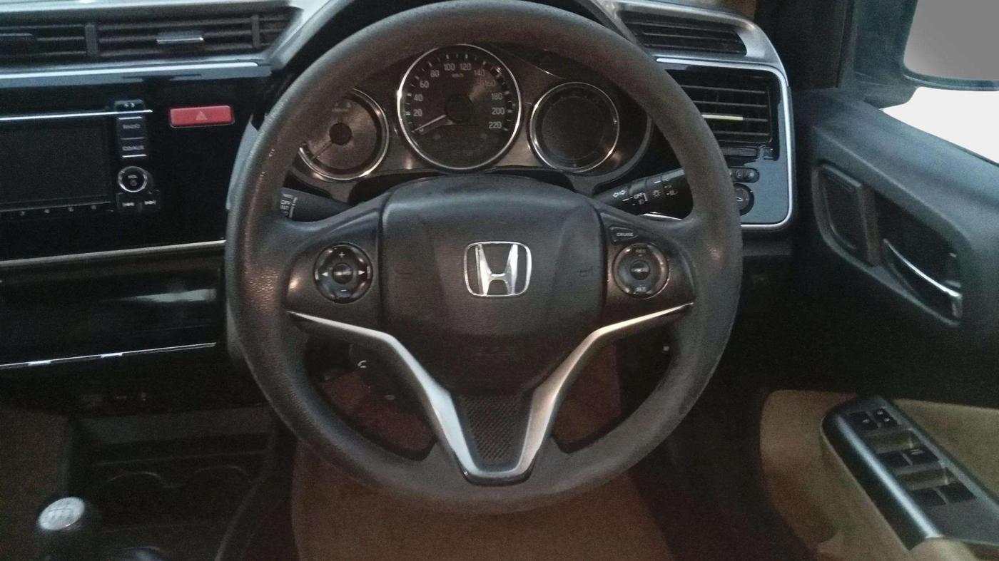 2016 Honda City 1.5L I-DTEC V, Diesel, Manual, 60,946 km, Steering Wheel Close Up