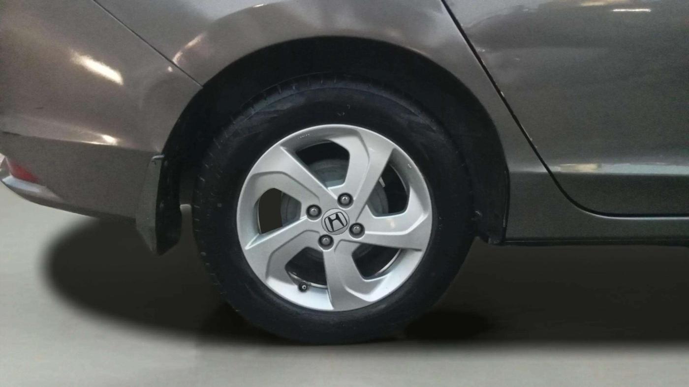 2016 Honda City 1.5L I-DTEC V, Diesel, Manual, 60,946 km, Right Rear Wheel