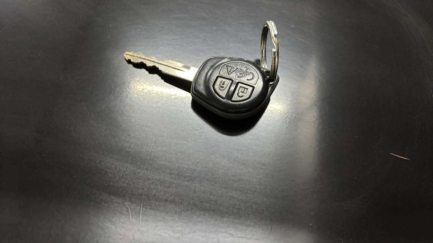 2018 Maruti Swift VXI AMT, Petrol, Automatic, 35,578 km, Key Close Up