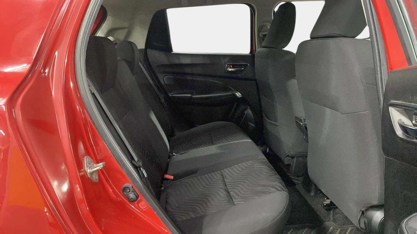 2018 Maruti Swift VXI AMT, Petrol, Automatic, 35,578 km, Right Side Rear Door Cabin