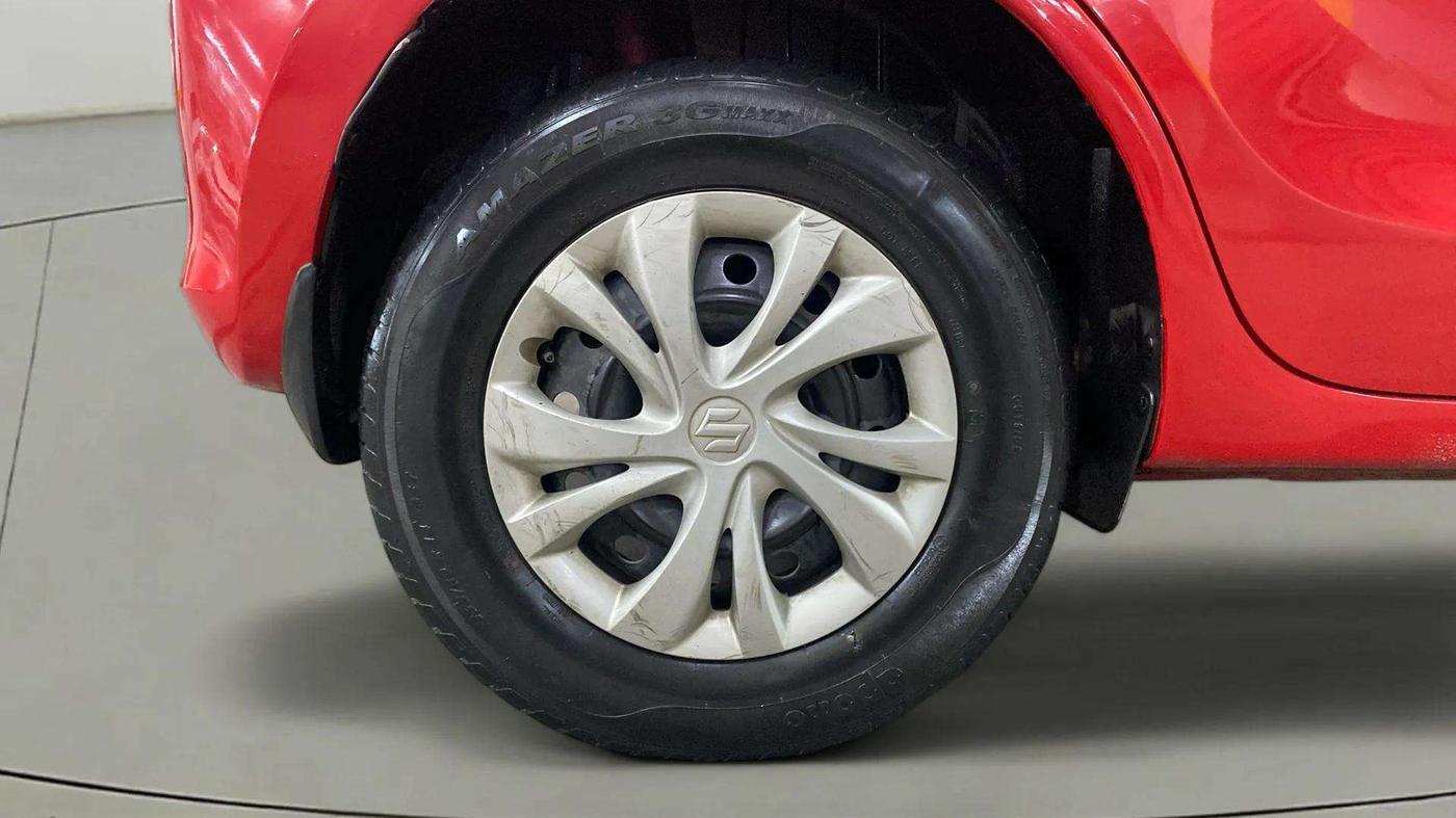 2018 Maruti Swift VXI AMT, Petrol, Automatic, 35,578 km, Left Rear Wheel