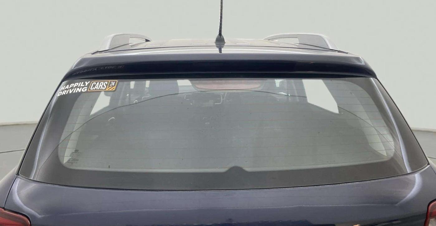 2022 Hyundai VENUE S 1.2, Petrol, Manual, 18,196 km, Rear Windshield