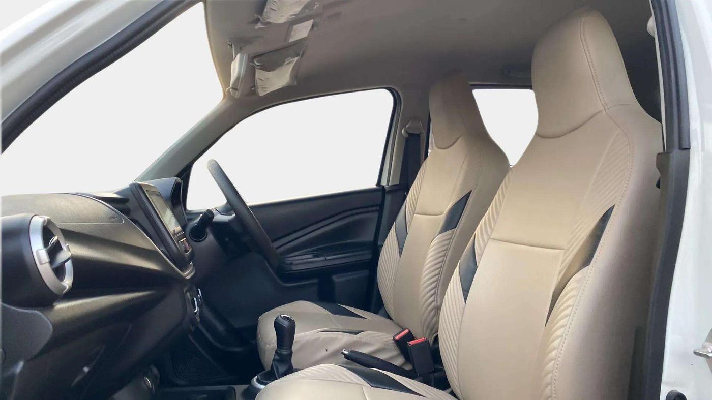 2022 Maruti Celerio ZXI PLUS, Petrol, Manual, 4,567 km, Right Side Front Door Cabin