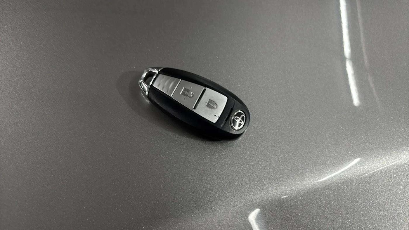 2021 Toyota URBAN CRUISER PREMIUM GRADE MT, Petrol, Manual, 16,664 km, Key Close Up