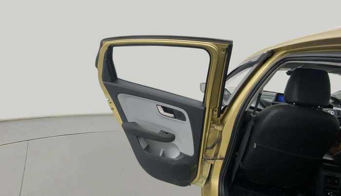 2020 Tata ALTROZ XZ PETROL, Petrol, Manual, 30,861 km, LHS Rear Door