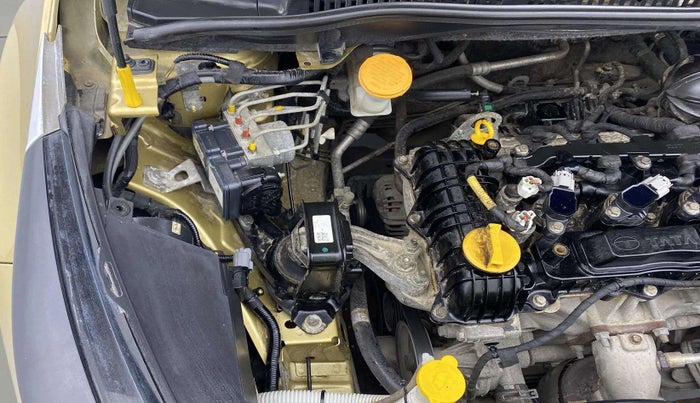 2020 Tata ALTROZ XZ PETROL, Petrol, Manual, 30,861 km, Engine View - Right