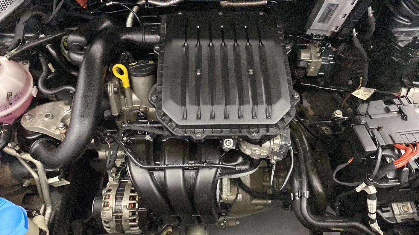 2019 Volkswagen Ameo COMFORTLINE 1.0L, Petrol, Manual, 47,473 km, Open Bonet