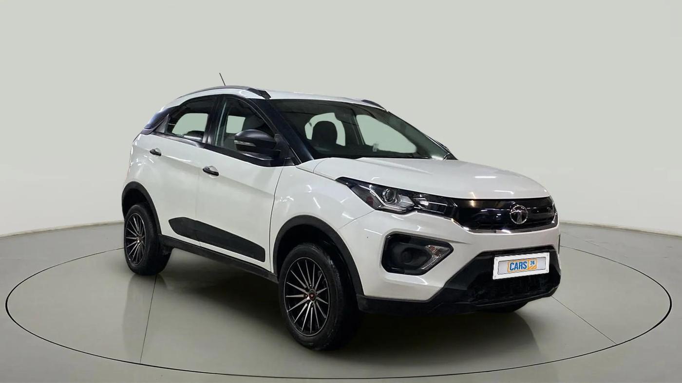 2023 Tata NEXON XMA SUNROOF PETROL, Petrol, Automatic, 36,613 km, SRP