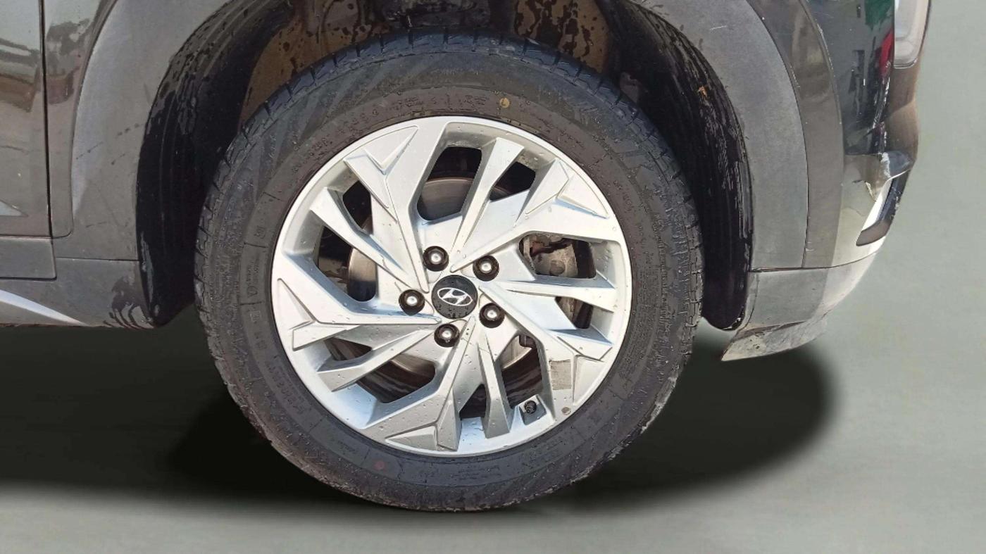 2022 Hyundai Creta SX 1.5 DIESEL, Diesel, Manual, 1,05,406 km, Right Front Wheel