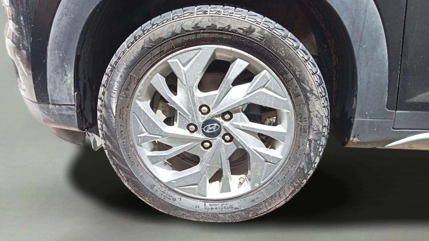 2022 Hyundai Creta SX 1.5 DIESEL, Diesel, Manual, 1,05,406 km, Left Front Wheel