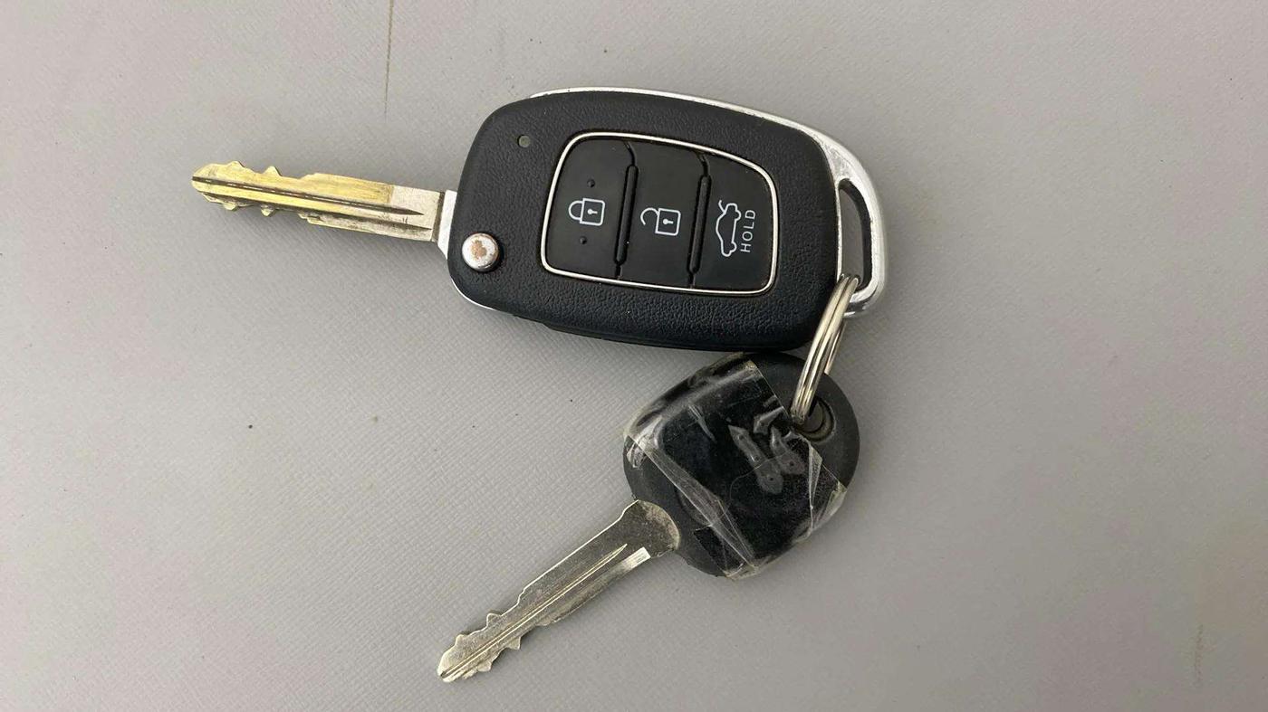 2021 Hyundai GRAND I10 NIOS SPORTZ 1.2 KAPPA VTVT, Petrol, Manual, 35,718 km, Key Close Up