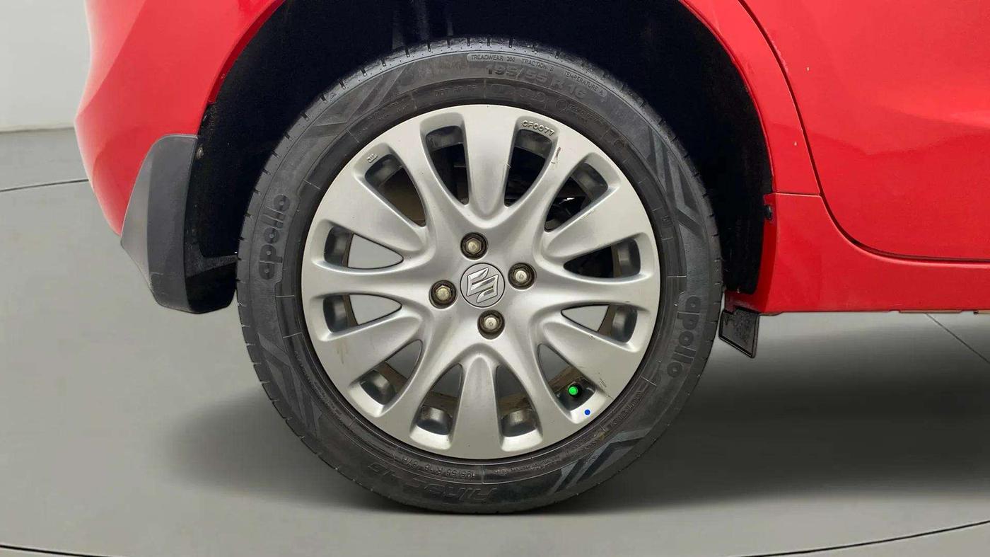 2018 Maruti Baleno ALPHA PETROL 1.2, Petrol, Manual, 51,466 km, Right Rear Wheel