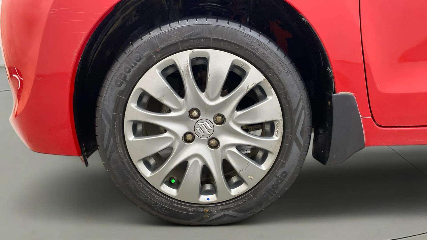 2018 Maruti Baleno ALPHA PETROL 1.2, Petrol, Manual, 51,466 km, Left Front Wheel