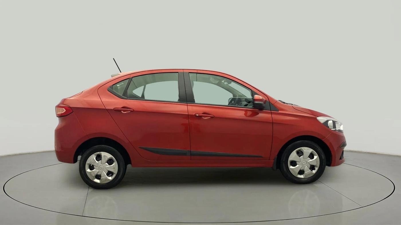 2017 Tata TIGOR XTA PETROL, Petrol, Automatic, 19,620 km, Right Side View