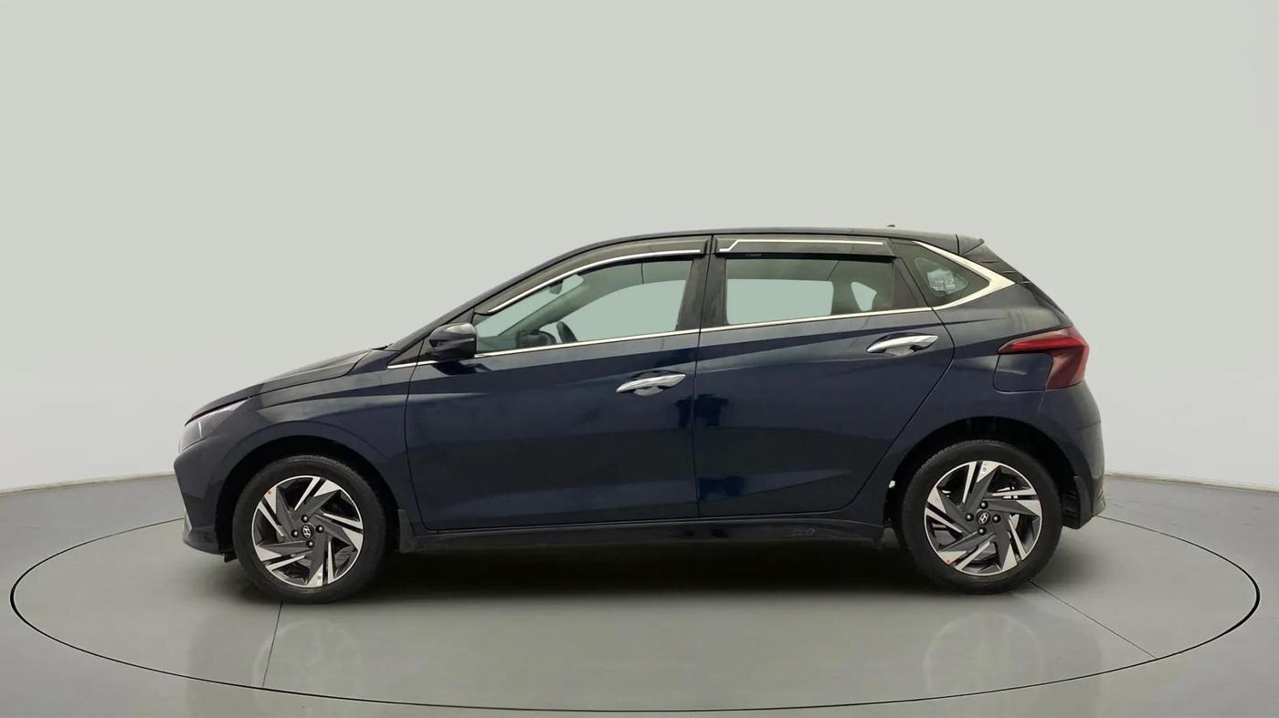 2022 Hyundai NEW I20 ASTA (O) 1.2 AT, Petrol, Automatic, 17,434 km, Left Side