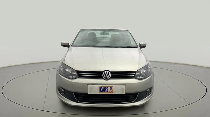 2013 Volkswagen Vento HIGHLINE 1.6 MPI, Petrol, Manual, 47,627 km, Front