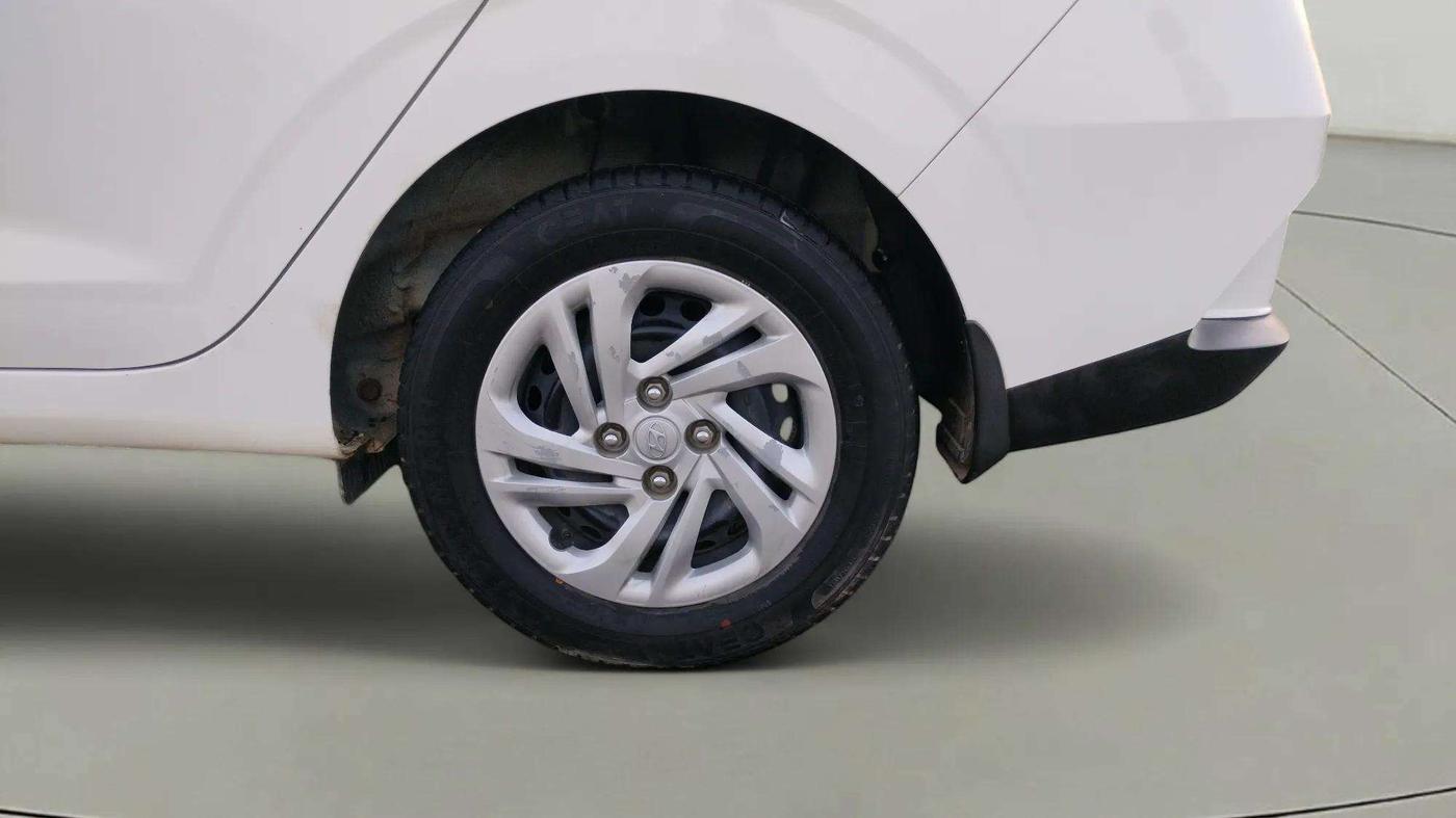 2020 Hyundai AURA S 1.2, Petrol, Manual, 51,285 km, Right Rear Wheel