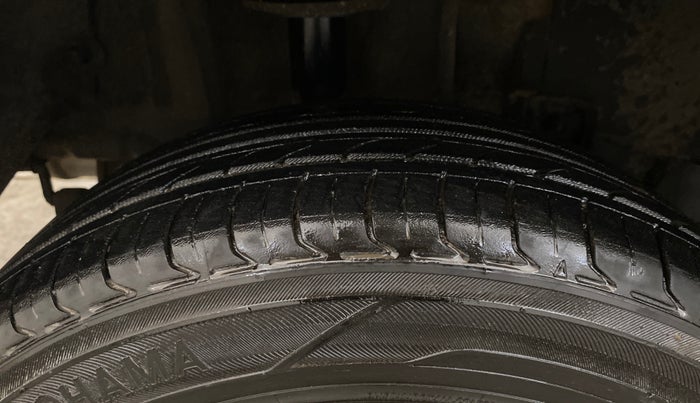 2022 Tata TIGOR XZ PLUS CNG, CNG, Manual, 80,699 km, Right Rear Tyre Tread