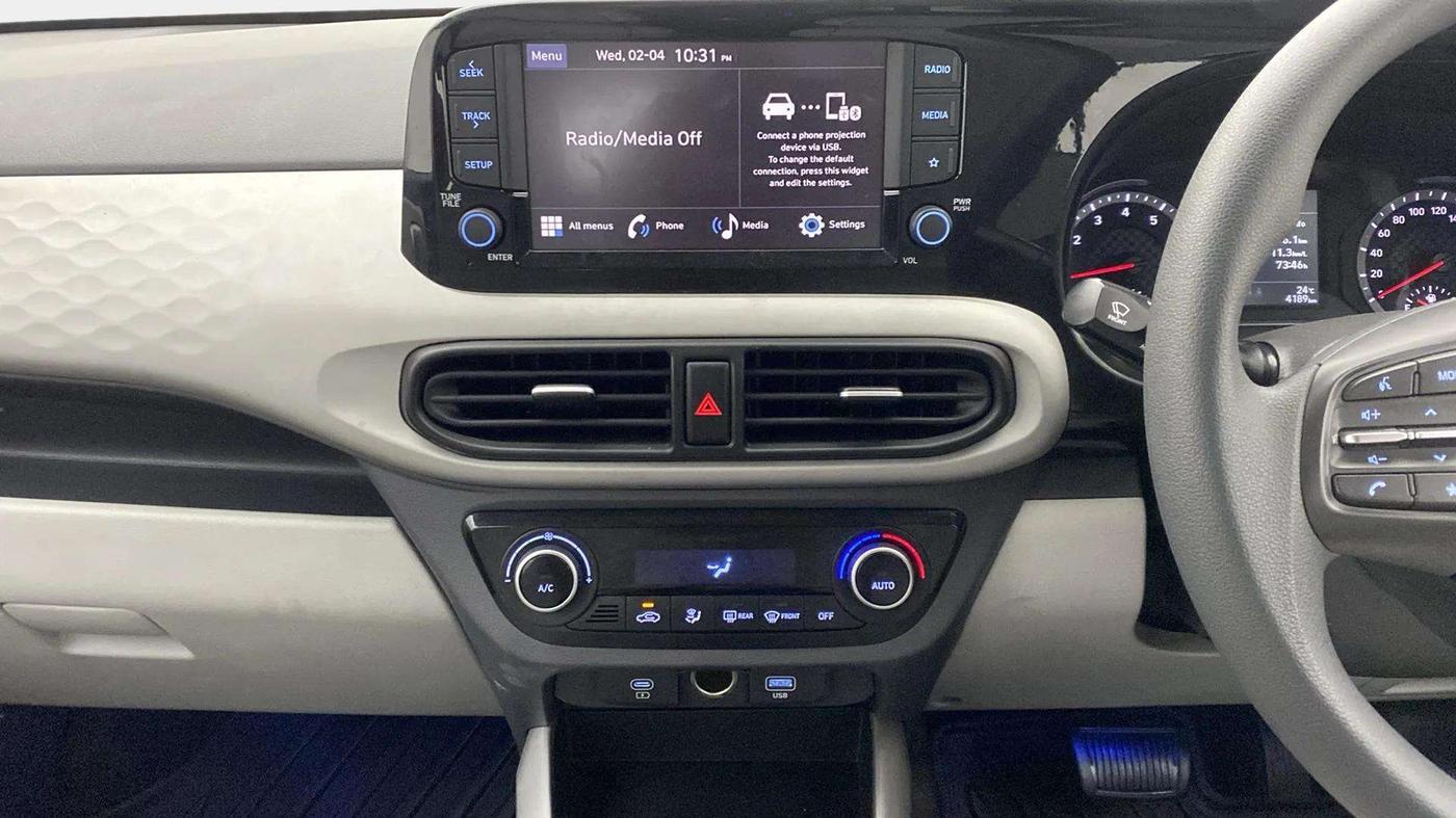 2023 Hyundai GRAND I10 NIOS SPORTZ AMT 1.2 KAPPA VTVT, Petrol, Automatic, 4,193 km, Air Conditioner