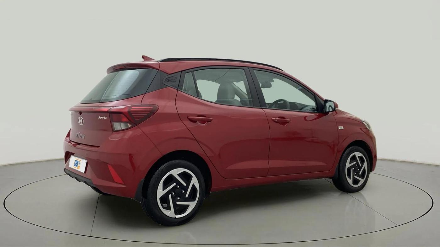 2023 Hyundai GRAND I10 NIOS SPORTZ AMT 1.2 KAPPA VTVT, Petrol, Automatic, 4,193 km, Right Back Diagonal
