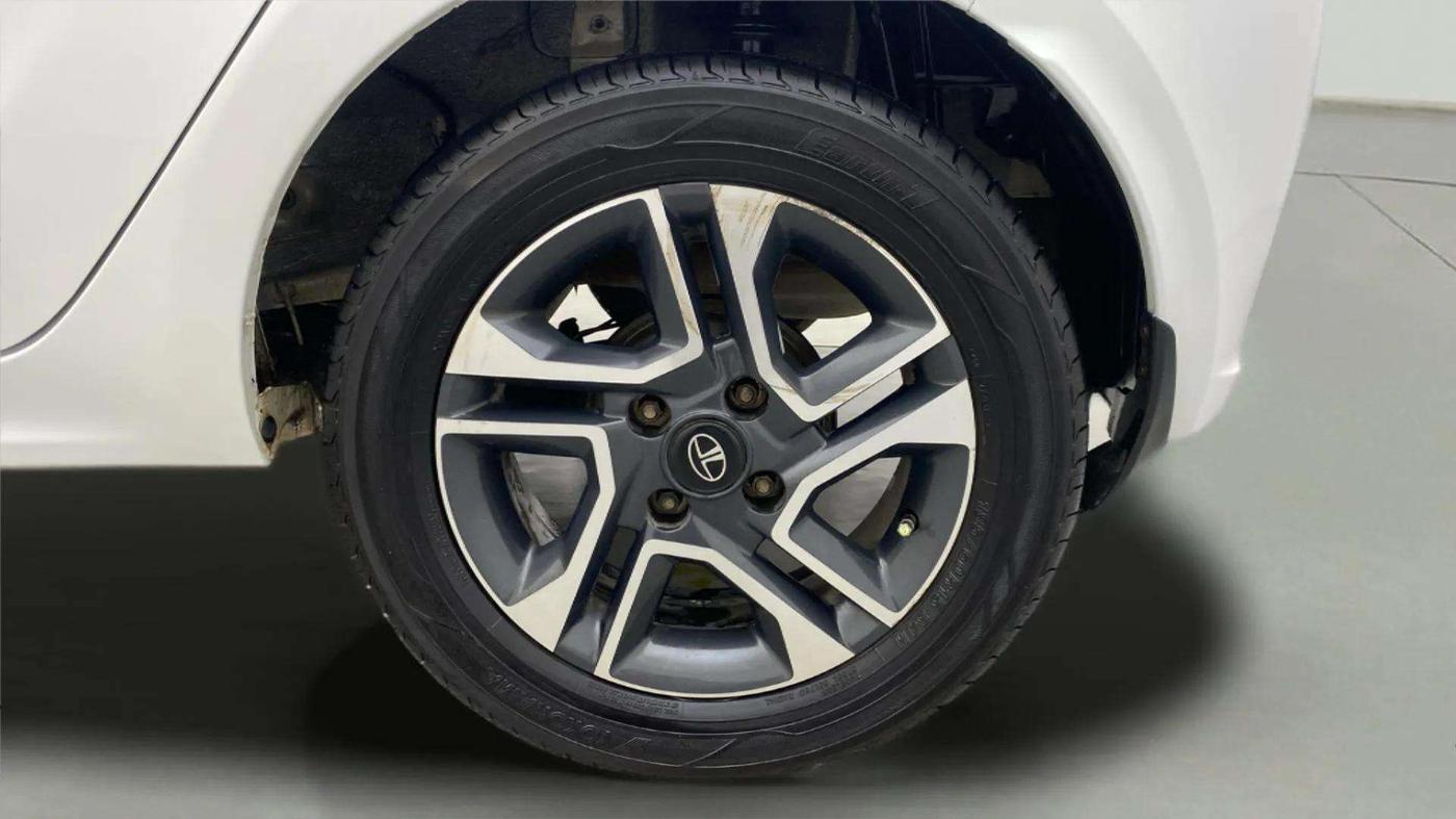 2021 Tata Tiago XZ PLUS PETROL, Petrol, Manual, 78,051 km, Left Rear Wheel