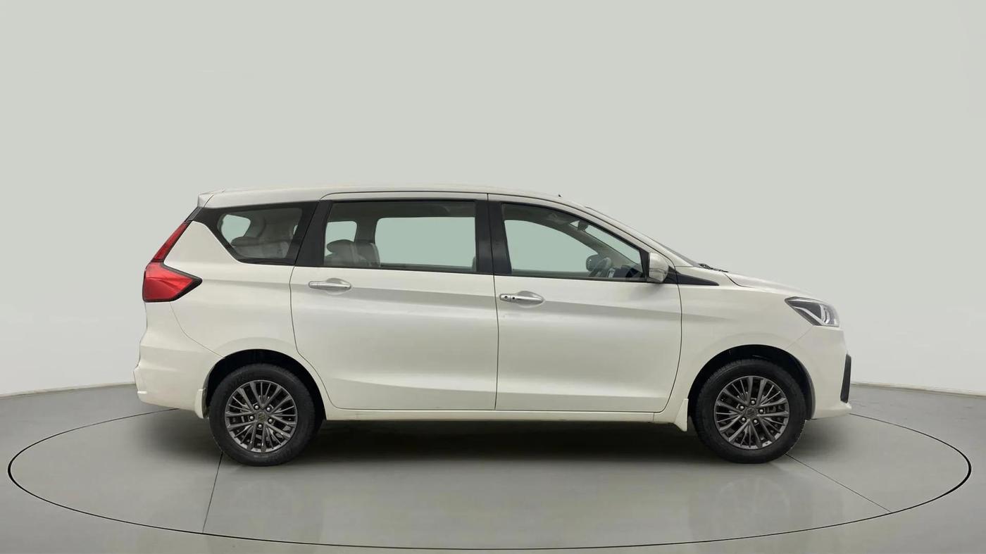 2019 Maruti Ertiga ZXI+ SHVS, Petrol, Manual, 62,748 km, Right Side View