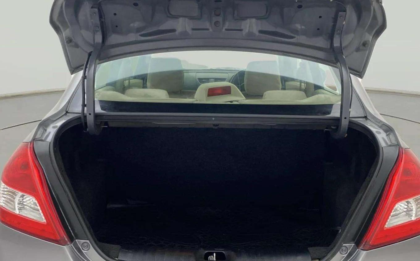 2013 Maruti Swift Dzire LXI, Petrol, Manual, 48,116 km, Boot Inside