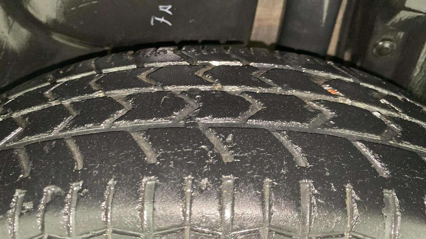 2013 Maruti Swift Dzire LXI, Petrol, Manual, 48,116 km, Left Rear Tyre Tread