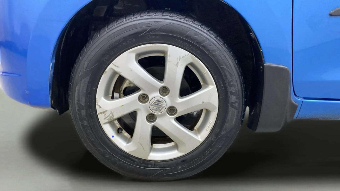 2017 Maruti Celerio ZXI AMT, Petrol, Automatic, 32,005 km, Left Front Wheel