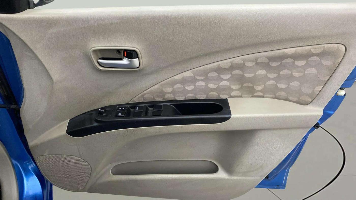 2017 Maruti Celerio ZXI AMT, Petrol, Automatic, 32,005 km, Driver Side Door Panels Control